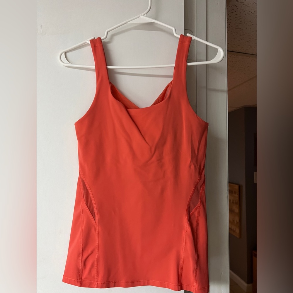Size 6 lululemon orange tank